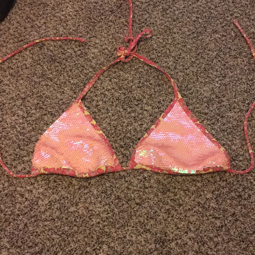 Victoria secret bikini top.